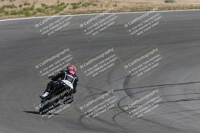 media/Apr-20-2025-AHRMA (Sun) [[393a79c373]]/Race/Group 12/Turn 4b/